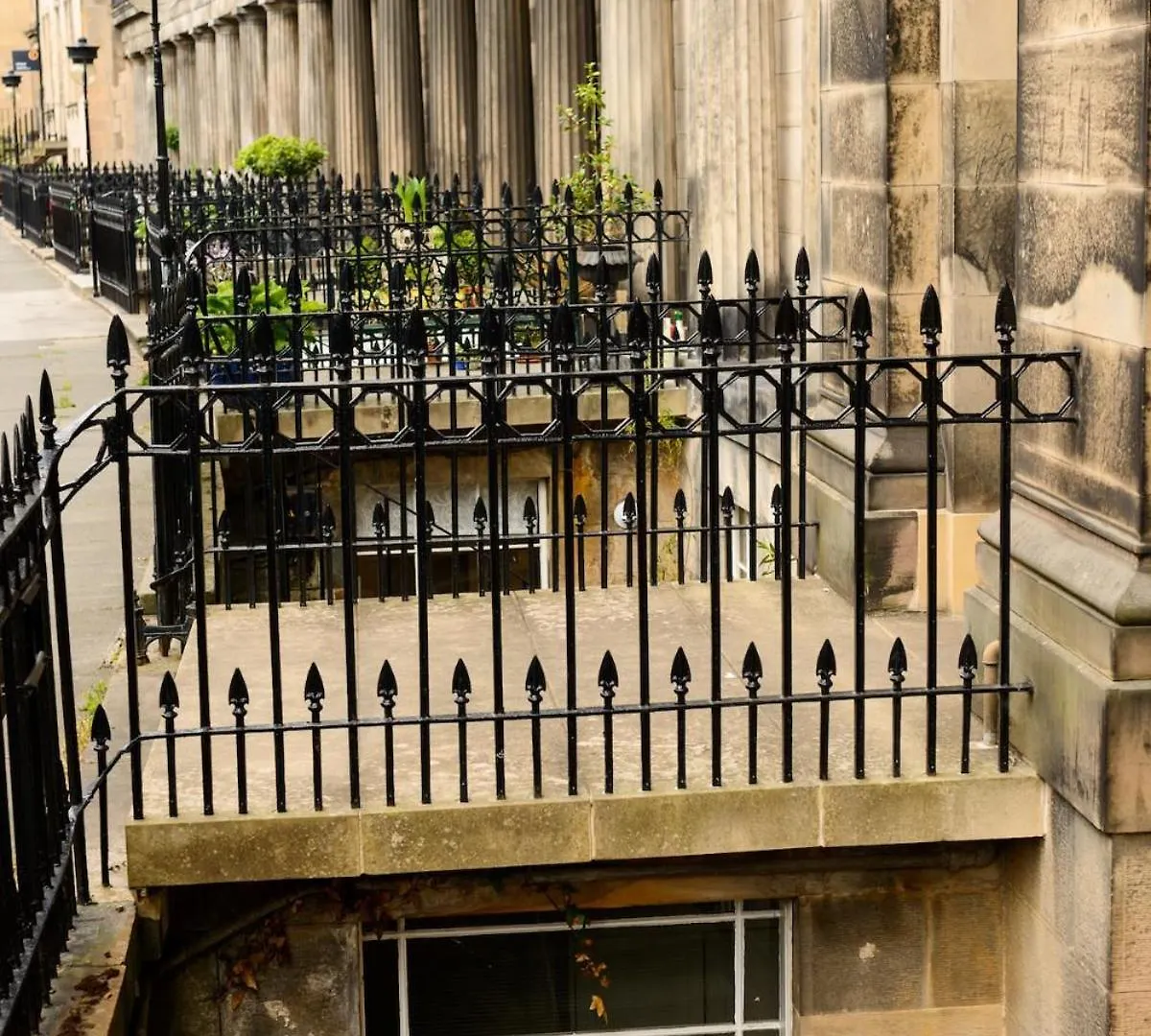 Beautiful Georgian 2 Bed Flat Apartment Edinburgh
