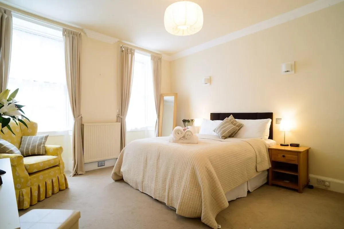 Beautiful Georgian 2 Bed Flat Apartment Edinburgh