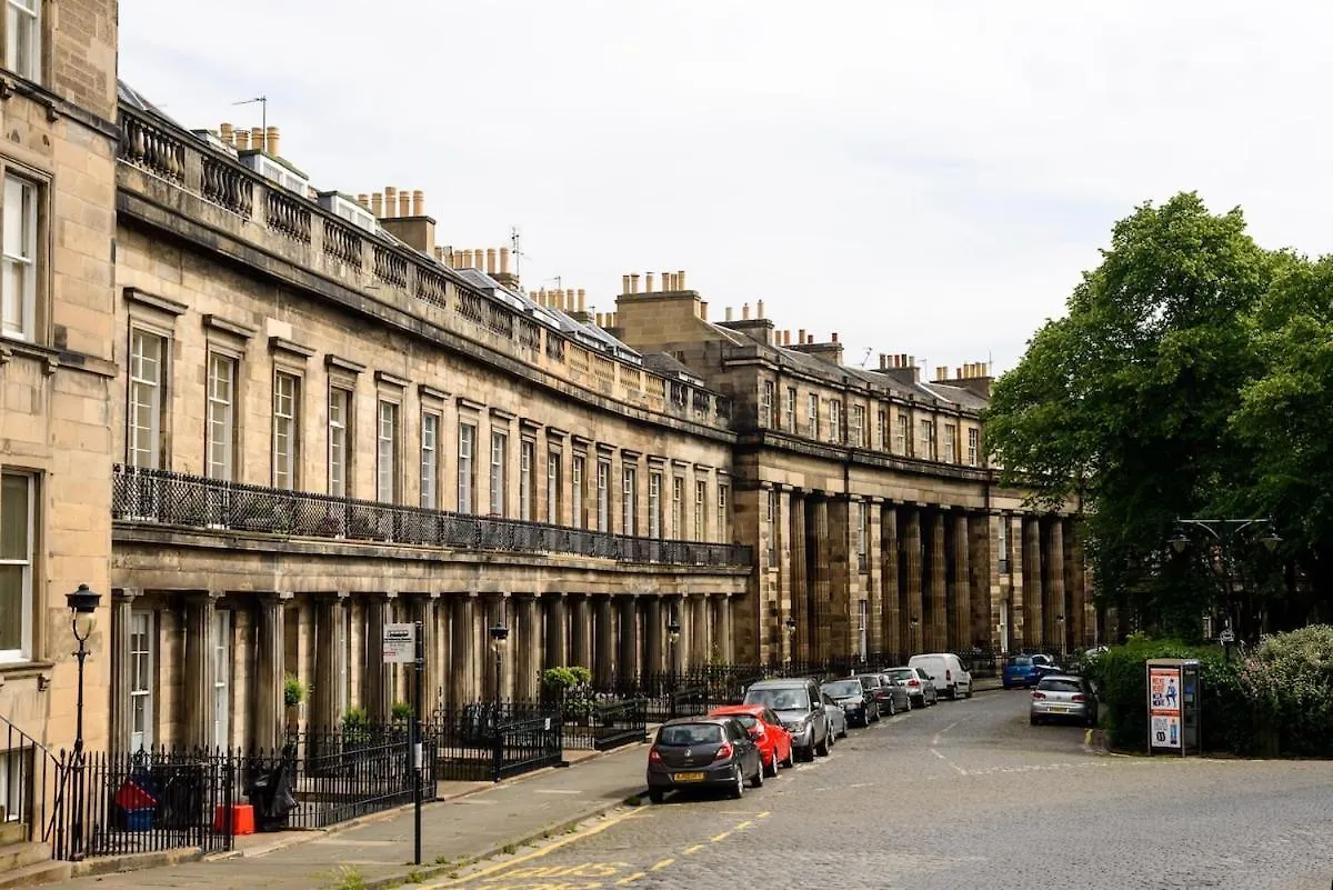 Beautiful Georgian 2 Bed Flat Apartment Edinburgh